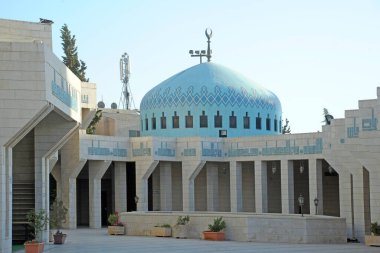 Abu dhabi şehrindeki caminin kubbesi.