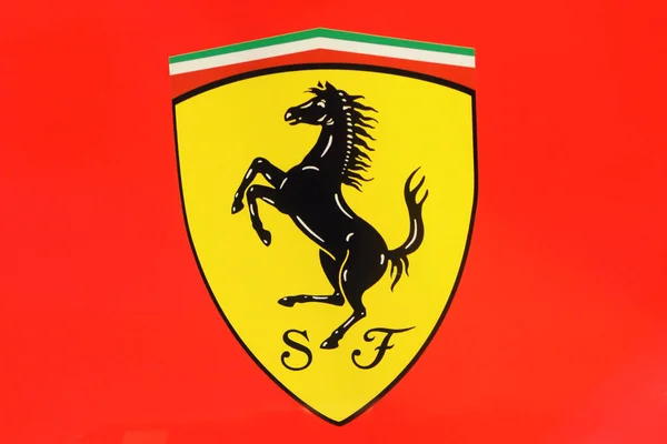 Milán Italia Enero 2019 Ferrari Store Con Coche Tienda —  Fotos de Stock