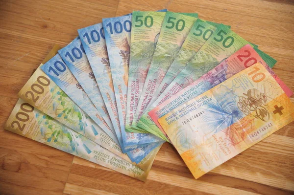 货币现钞背景 瑞士卢加诺 — 图库照片