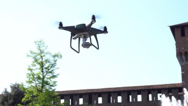 Italia Milan April 2020 Drone Dalam Penerbangan Video Dan Foto — Stok Video