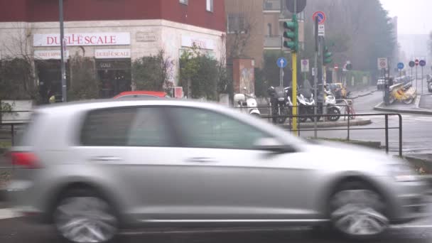 Italië Milaan Januari 2020 Verkeersopstoppingen Luchtverontreiniging Giambellino Smog Uur Boven — Stockvideo