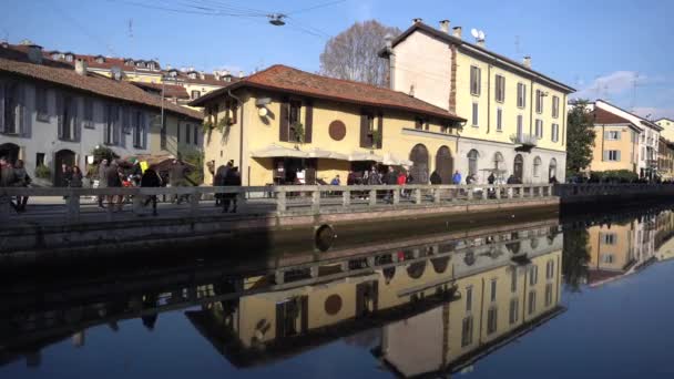 Włochy Mediolan Stycznia 2020 Kanały Navigli Darsena Ważna Atrakcja Dla — Wideo stockowe