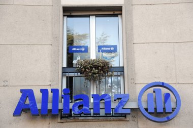 Allianz 'ın sokak işareti.