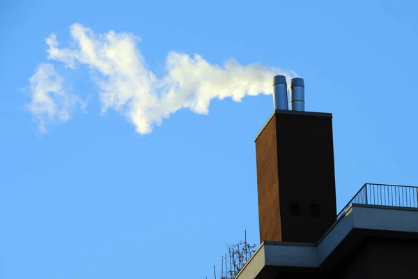 Chimenea Techo Del Edificio — Foto de Stock