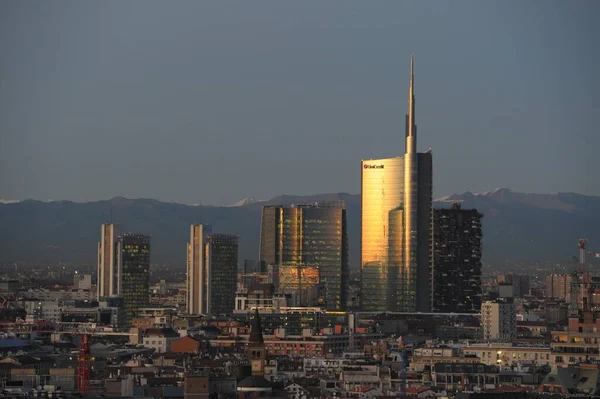 Milano Italia Settembre 2018 Skyline Milano Grattacieli Centro Torre Unicredit — Foto Stock