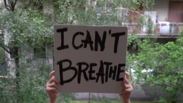 Ameryka Usa Biała Latynoska Trzymająca Znak Nie Mogę Oddychać Protest — Wideo stockowe