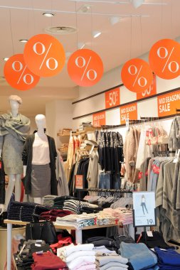 Milan, İtalya 31 Ekim 2018 - Batata Dükkanı