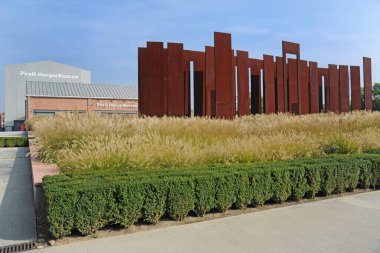 Milan, İtalya - 19 Ekim 2018: Çağdaş Sanat Sergileri Müzesi Pirelli Hangar Bicocca Merkezi