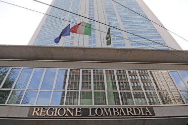 Milan - Lombardiya Bölgesi Skandal Yolsuzluğu - Pirellone