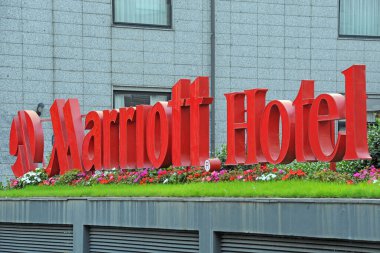 Milan, İtalya - 13 Kasım 2018: Logo Marriott Oteli