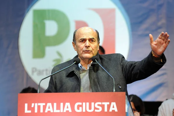 Italy Milan January 2018 Pier Luigi Bersani Italian Politician Posed — Stock Photo, Image