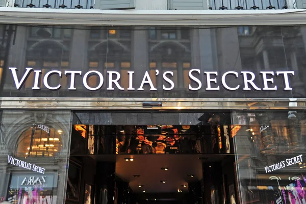 Milán Italia Octubre 2018 Victorias Secret Logo Shop Luxury Milano — Foto de Stock