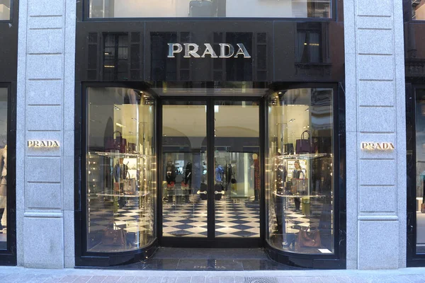 Exclusivo Lugano Nueva Boutique Prada — Foto de Stock