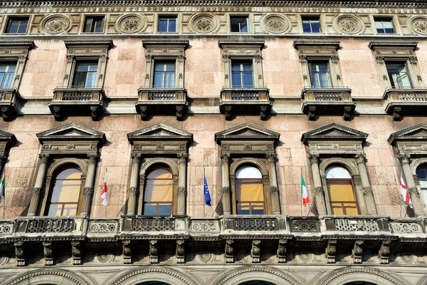Milánó Történelmi Építészete Olaszország Utazási Koncepció — Stock Fotó