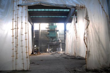 BRONI - PAVIA - Broni fibronzit asbest yüzünden birçok kişinin ölümüne neden oldu - fabrikada asbest çürümesi