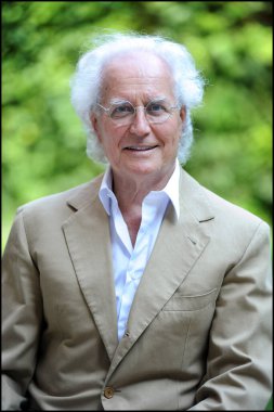 İtalya - 25 Kasım 2017 Luciano Benetton poz verdi