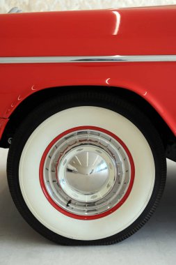 İtalya - Milano 20 Nisan 2018 - Prada Vakıf Kulesi 'nin açılışı