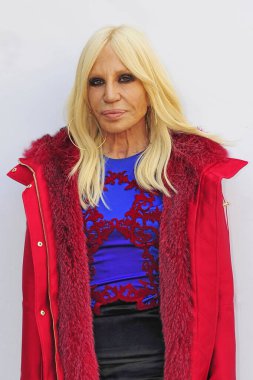 MAYIS - 2016 Donatella Versace atölyede - moda