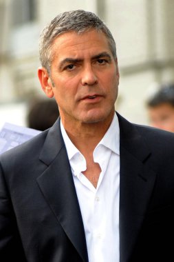 GEORGE CLONEY Amerikalı ünlü aktör ve televizyon yıldızı VIP - olgun bir iş adamının portresi