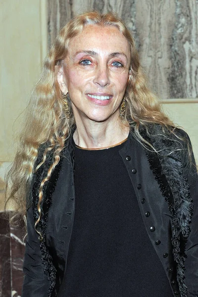 Itália Milão Setembro 2015 Franca Sozzani Posou Escritório Conde Nast — Fotografia de Stock