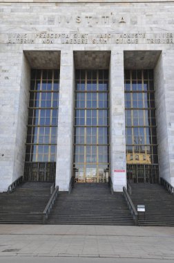 Riga şehrindeki eski bina.