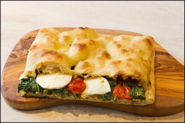 Roma Doldurulmuş Focaccia 'ya yakın çekim