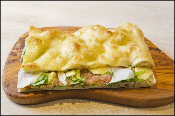 Gros Plan Focaccia Farcie Romaine — Photo