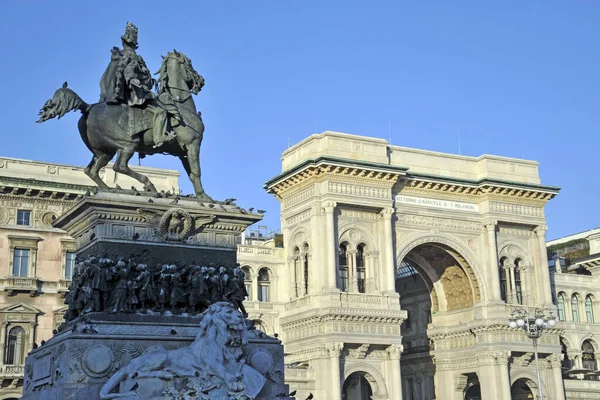 Estátua Rei Imperador Constantino Cidade Roma Itália — Fotografia de Stock