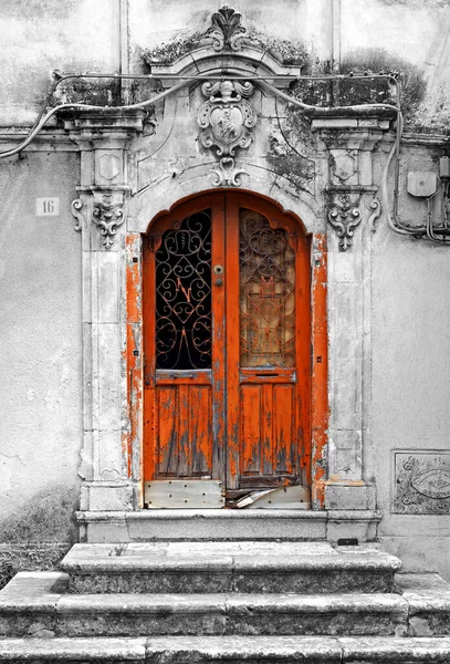 Alte Holztür Mit Fenster — Stockfoto