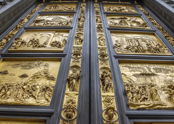 "Puertas del Paraíso "del Baptisterio de San Giovanni . — Foto de Stock