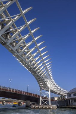 Monorail (People Mover orijinal adı)