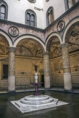Palazzo Vecchio. Sarayın avlusu.