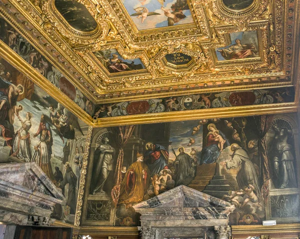 Venedig. der Dogenpalast, die Aula des Kollegs — Stockfoto