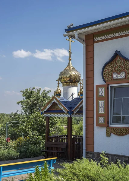 Приходской дом в старозовском хозяйстве . — стоковое фото