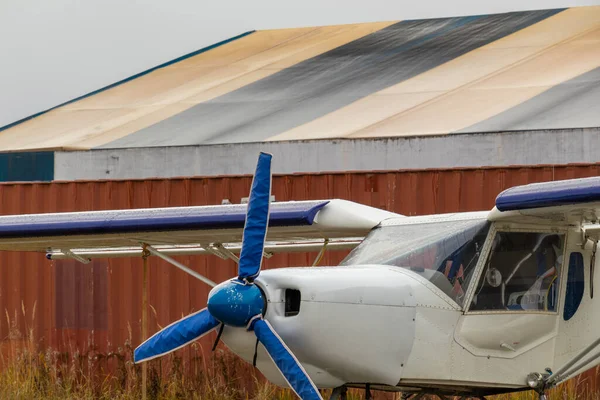 Old Small Civil Aviation Aircraft Parked Airfield Rain Autumn — Stock Photo, Image