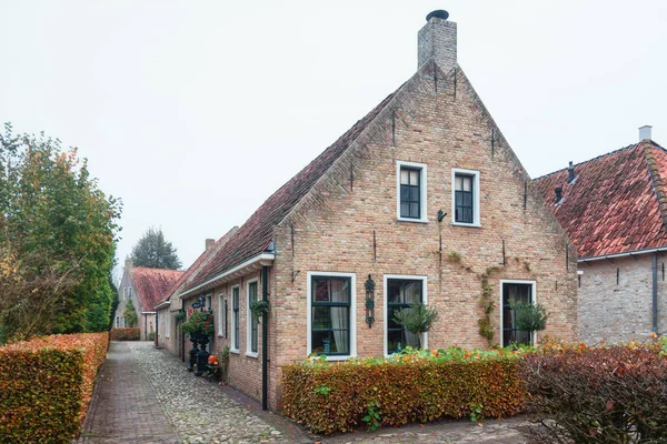 荷兰北部格罗宁根省一个荷兰 Bourtange 的小房子 — 图库照片