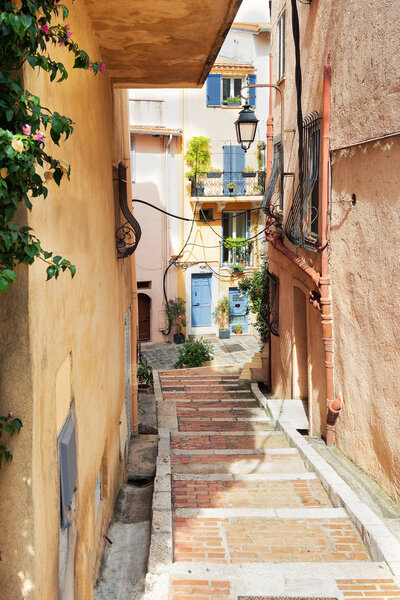 Impression of the narrow streets in the old center of Cannes in France