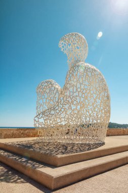 Nomad Quay Billionsaires Fransız şehir Antibes bağlantı noktasının boyunca sanat