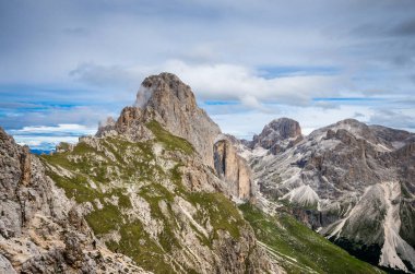 Rosengarten Catinaccio massif, Dolomites, İtalya. Val di Vajolet, Dolomiti dağlar, Alto Adige, South Tyrol muhteşem görünümünde