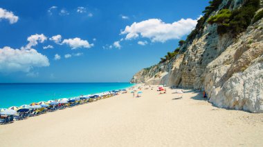 Egremni beach, Lefkada Adası, Yunanistan. Büyük ve long beach Yunanistan Lefkada Adası üzerinde turkuaz su ile