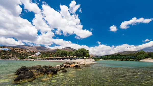Praia Agia Galini Ilha Creta Grécia Turistas Relaxar Tomar Banho — Fotografia de Stock