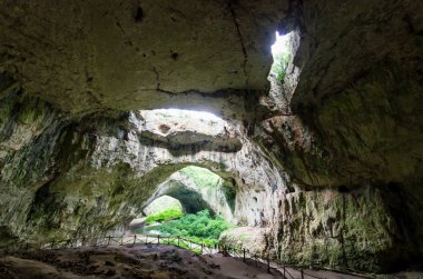 Devetashka mağarası, Lovech yakınlarında, Bulgaristan. 
