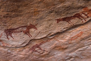 ALGERYA 'DA SAHARA DERİSİNDE GEÇİCİ Kaya Sanatı
