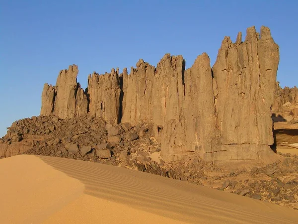 Таманрассет Алжир Рок Формации Песчаные Пляжи Sahara Desert — стоковое фото