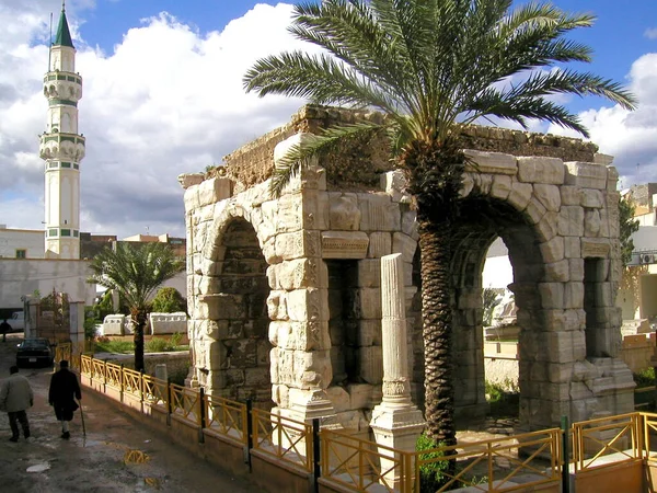 Триполи Капитал Либья Medina Arch Marcus Aurelius — стоковое фото