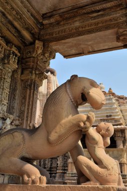 KHAJURAHO, Hindistan 'da EROTİK TEMPles