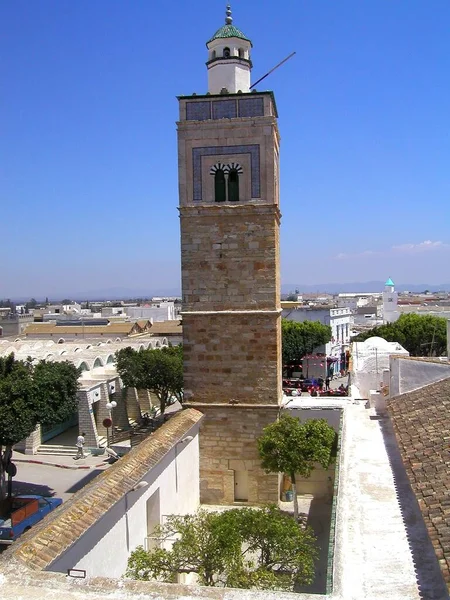 Solliman Tunisia Andalusya Mosque Minaret Çocuk Rketi — Stok fotoğraf