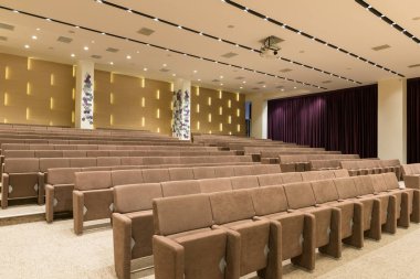 Büyük boş modern toplantı, seminer, konferans salonu