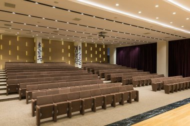 Büyük boş modern toplantı, seminer, konferans salonu