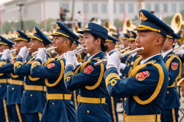 Pekin, Çin - 30 Ağustos 2025 - 80. Pekin Pekin Yıldönümü Geçidi sırasında Tiananmen Meydanı manzarası